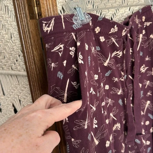 Torrid Outlander Collection Drsgonfly Capri pants - Picture 3 of 4